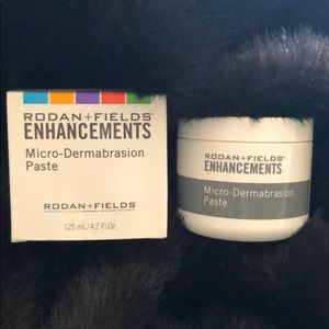 Rodan +Fields Micro-Dermabrasion Paste